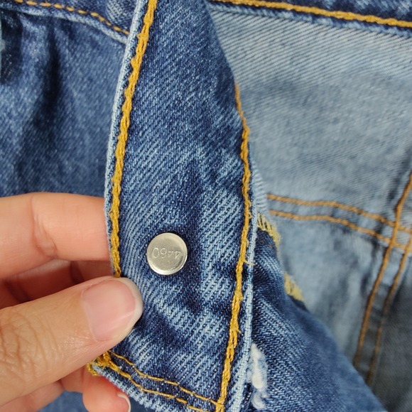 Levi's Mens 90s Normcore 550 Relaxed Fit Jeans 48x32 Blue Medium Wash Denim - Picture 14 of 16